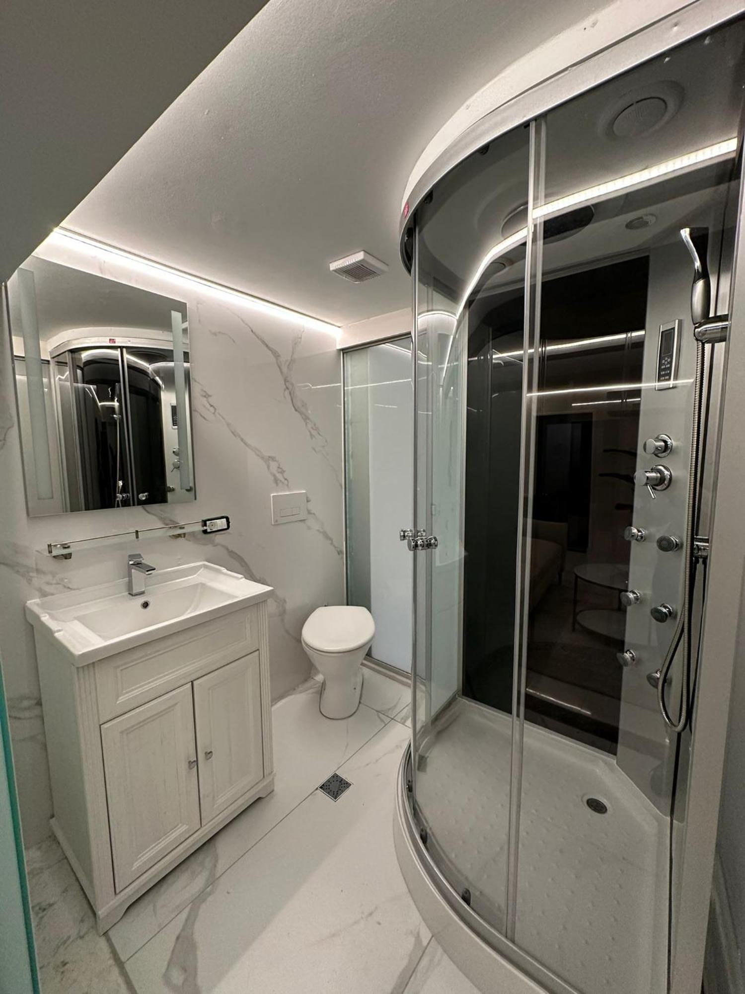 House4You - Blanari Bukarest Kültér fotó