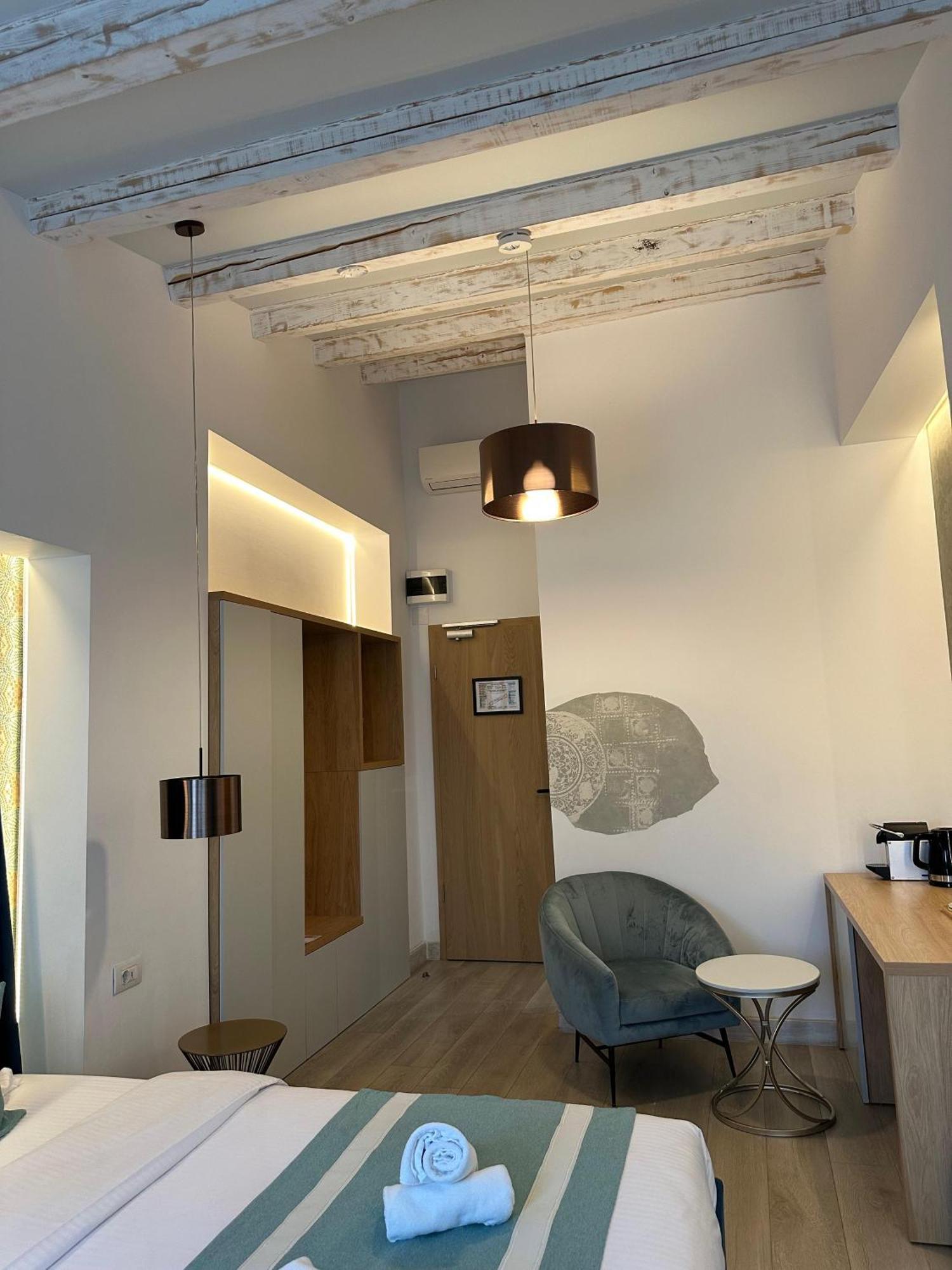 House4You - Blanari Bukarest Kültér fotó